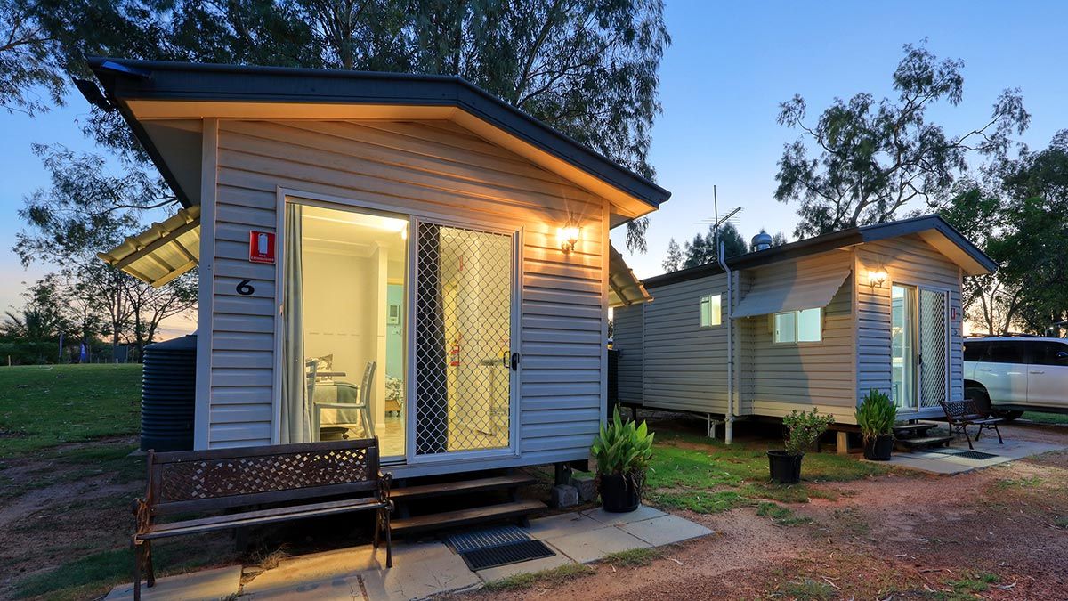 Cunnamulla Tourist Park One Bedroom Cabins
